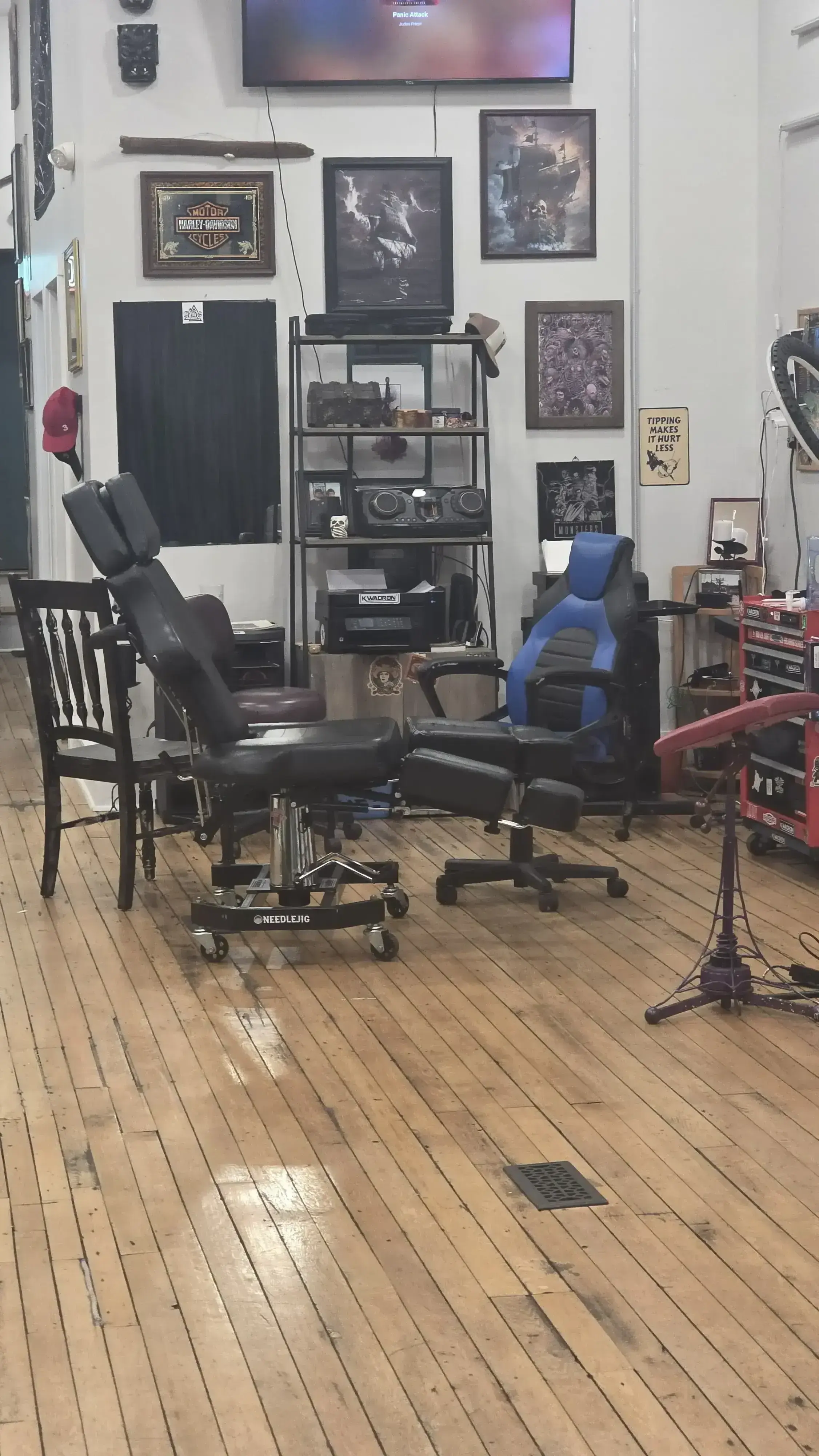 Tattoo station setup
